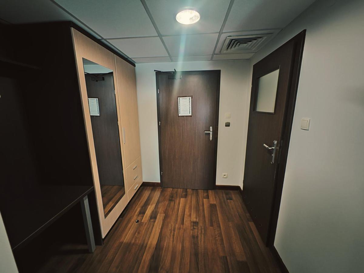 Maka I Magia Obiady Domowe Hotel زامبروو المظهر الخارجي الصورة
